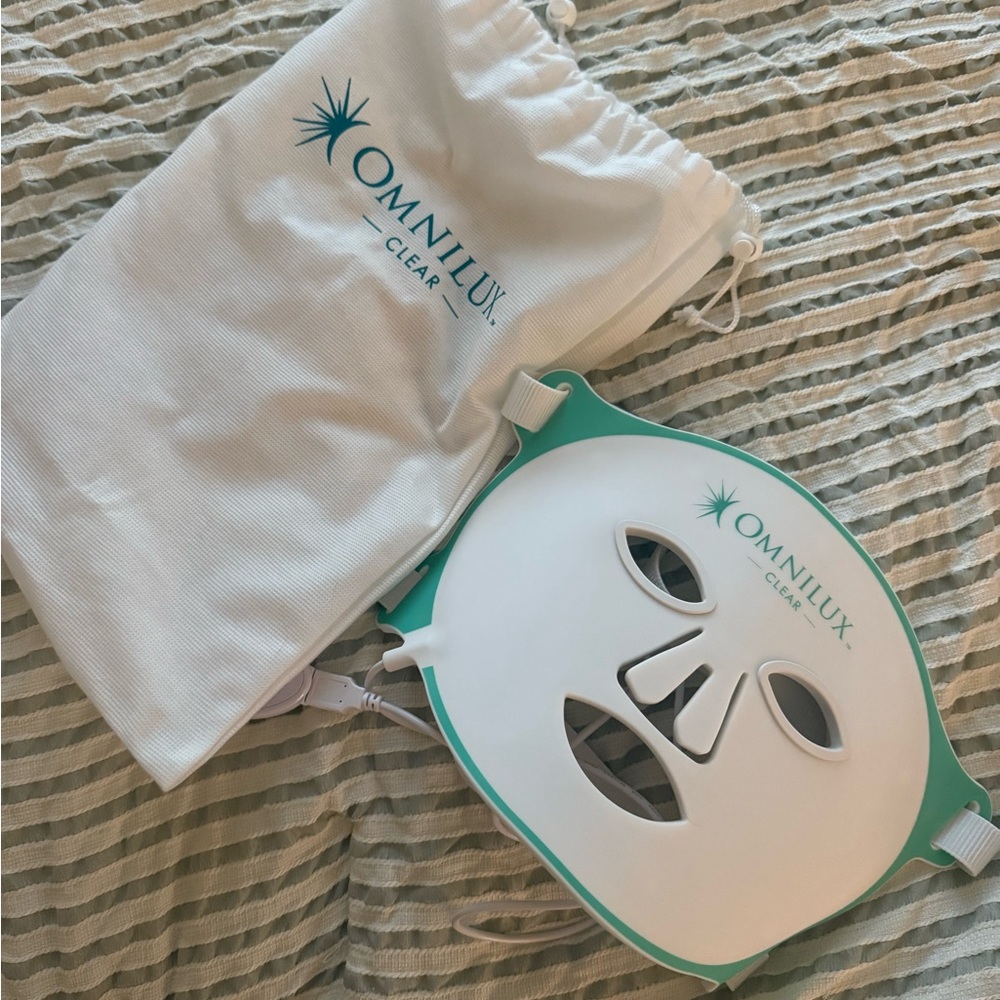 Omnilux CLEAR Face Mask- NOT Contour